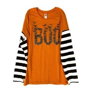 B&W Striped Sleeve "BOO" Shirt XXL